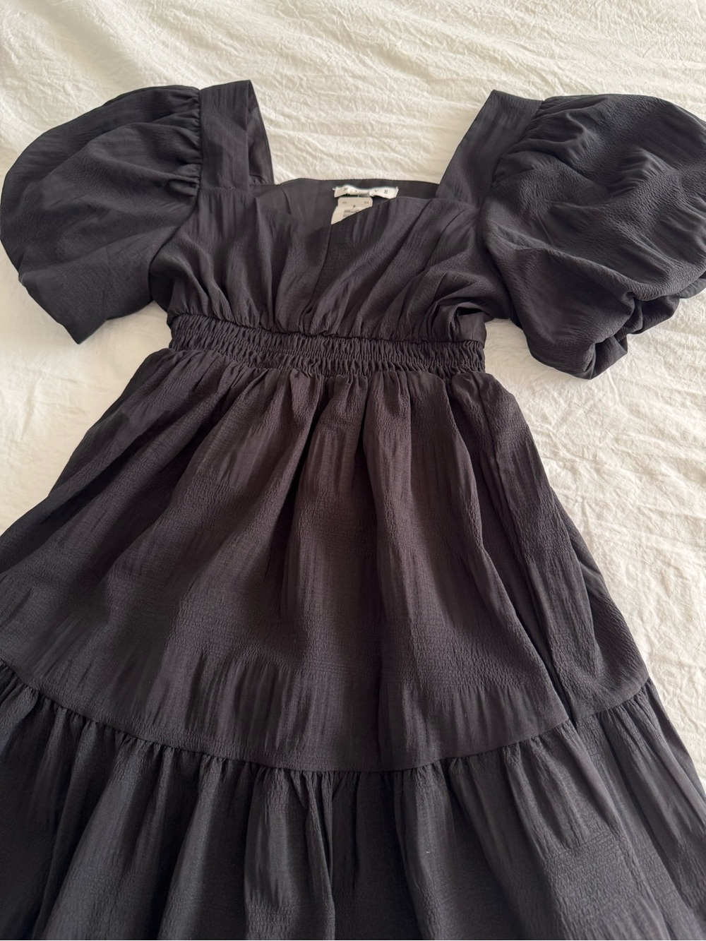 HYFVE Black Puff-Sleeve Tiered Midi Dress - Picture 5 of 11